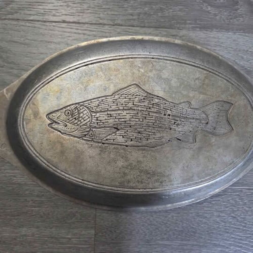 Vintage Italian Pewter Fish Mold Oval Baking Aspic Mold Wall Hanging Kitchen Dec